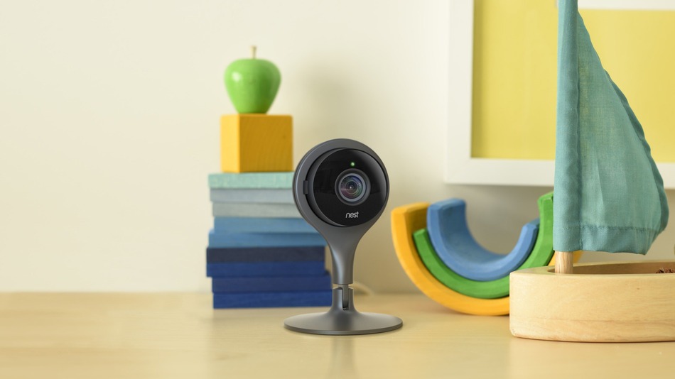 Google Nest Cam ci spia