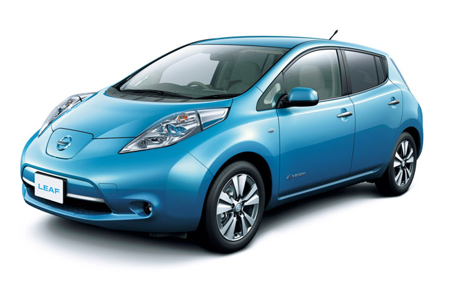 Nissan Leaf si conferma l'auto elettrica più venduta al mondo