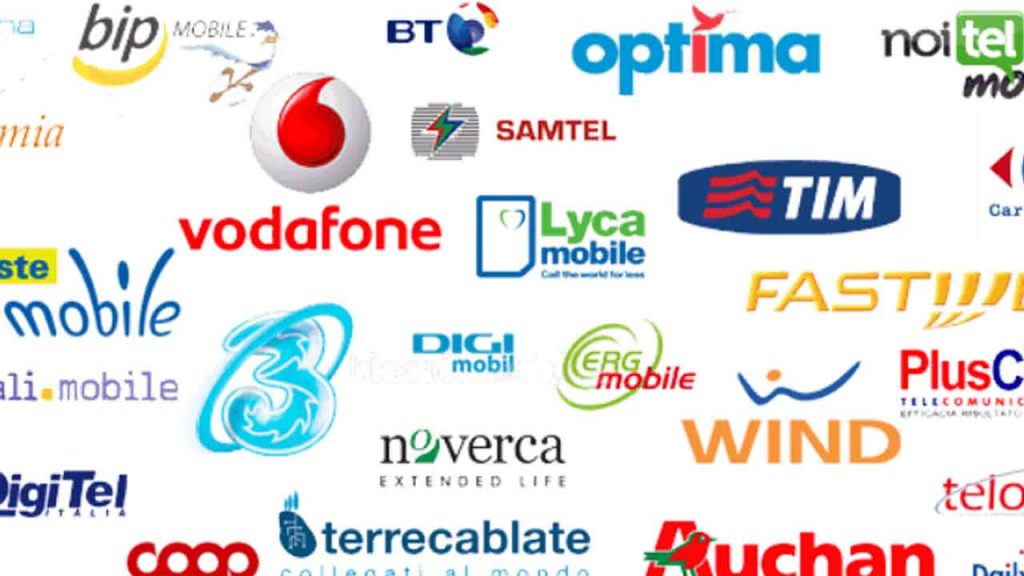 Contratti telefonici, arriva la stangata a novembre i rincari I Due