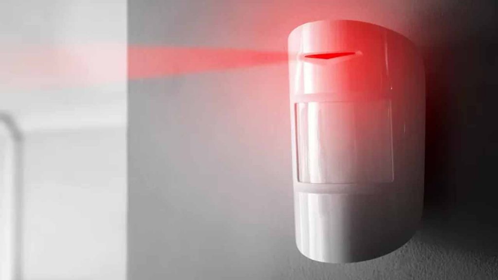 Smartphone, il pulsante segreto funziona come un allarme quando non sei